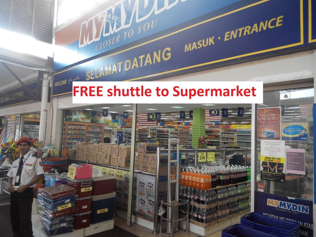 雪邦吉隆坡国际机场klia Klia2号f1转机配套住宿加早餐旅馆 汝来 外观 照片